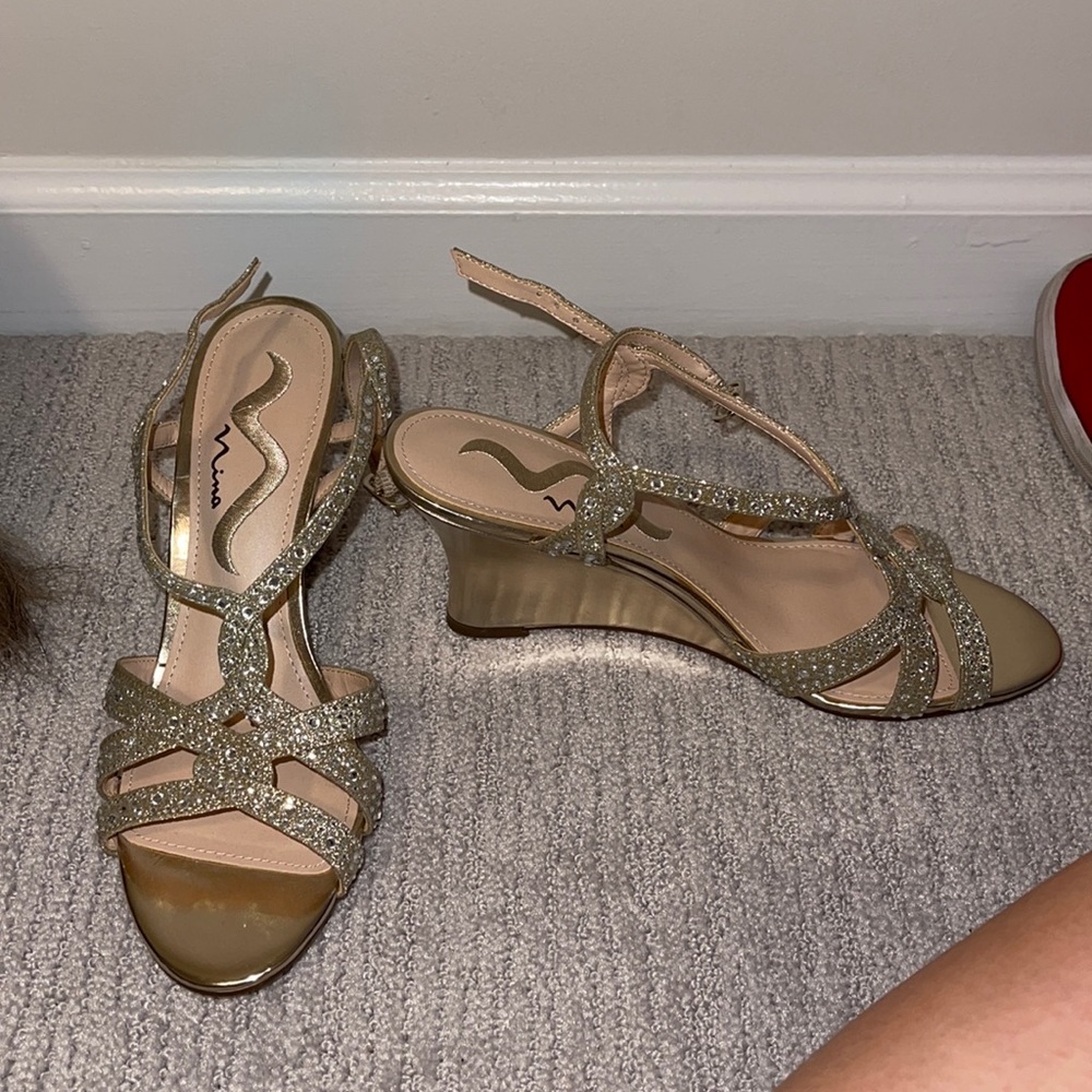 nice gold shoes
